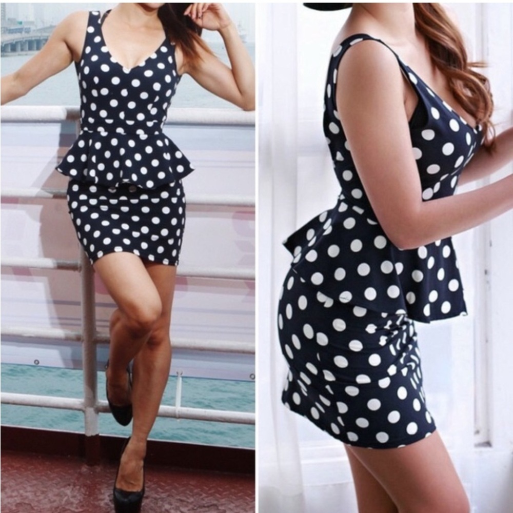 Polka Dot Sleeveless Dress - Black and White Size 10